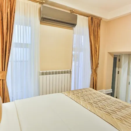 Hanende Hotel 2*